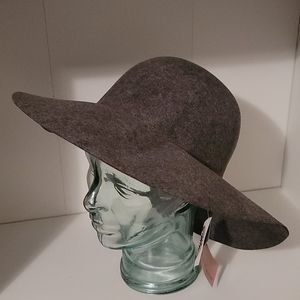 New Wool/Felt Charcoal Gray Hat